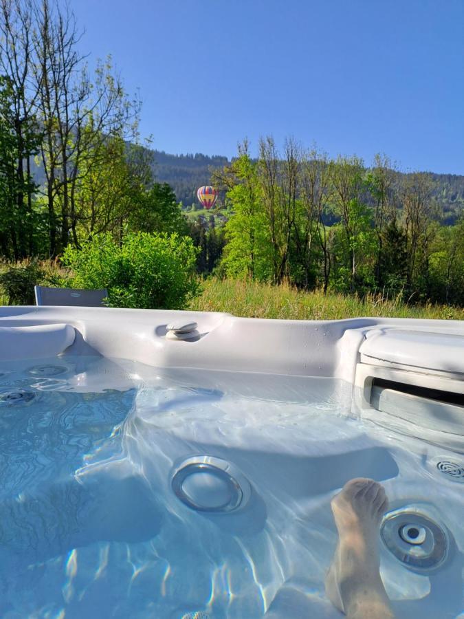 A4 Km De Megeve Tres Joli Studio Avec Jacuzzi ,Vue Sur Les Montagnes Au Calme Praz-sur-Arly Exteriér fotografie